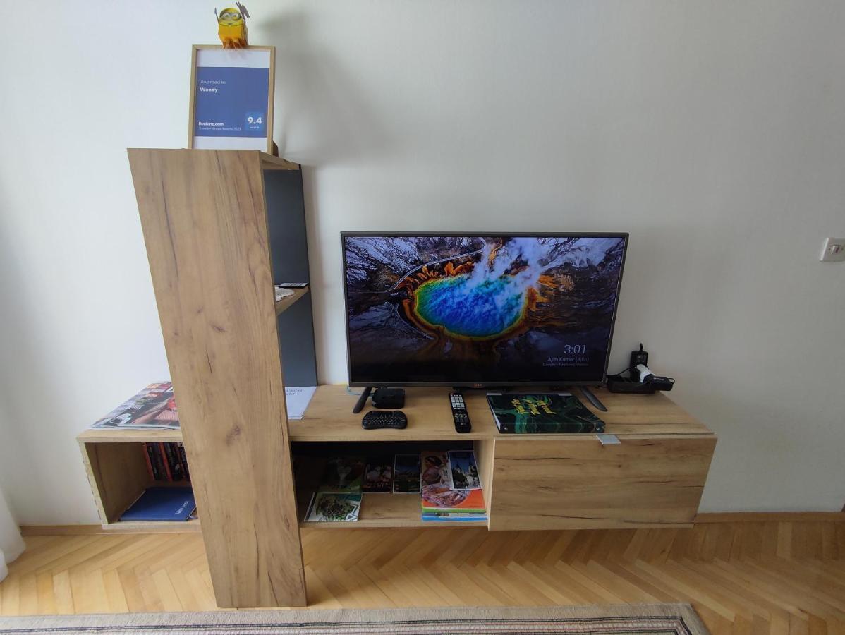 Appartement Woody à Novi Sad Extérieur photo