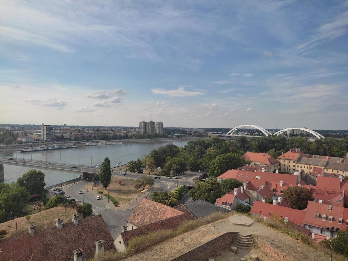 Appartement Woody à Novi Sad Extérieur photo